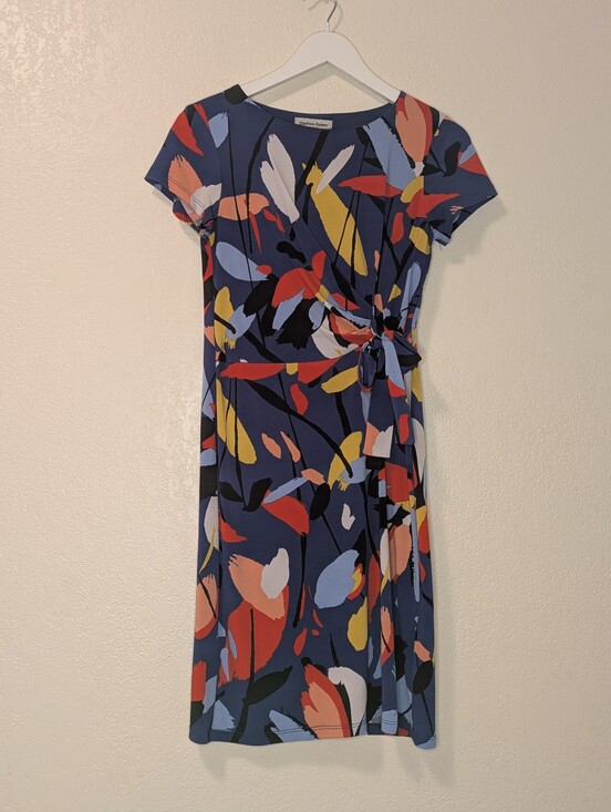 Shelby & Palmer Dresses & Skirts - Shelby & Palmer Abstract Paint-Stroke Side-Tie Midi Dress